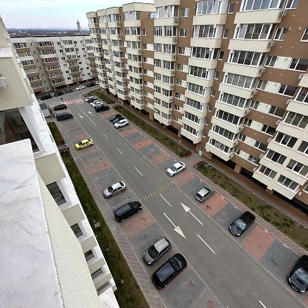 Ferienwohnung Apartament Lux Bacovia 2 Bacău Exterior foto